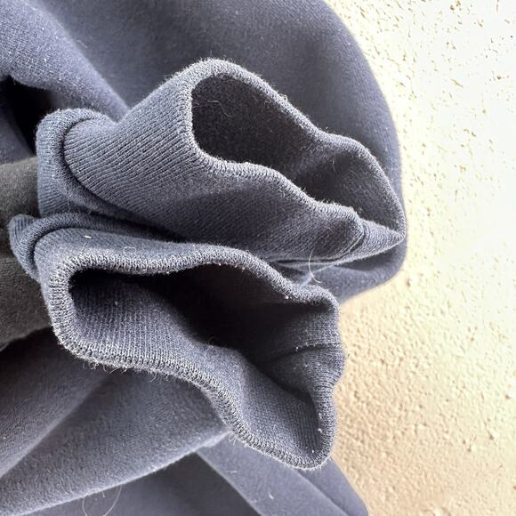 Universite Paris Crewneck Sweatshirt Size L, Navy Blue, 21x27 - Picture 8 of 8